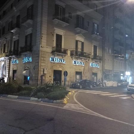Garibaldi Centro Apartment Bari Luaran gambar